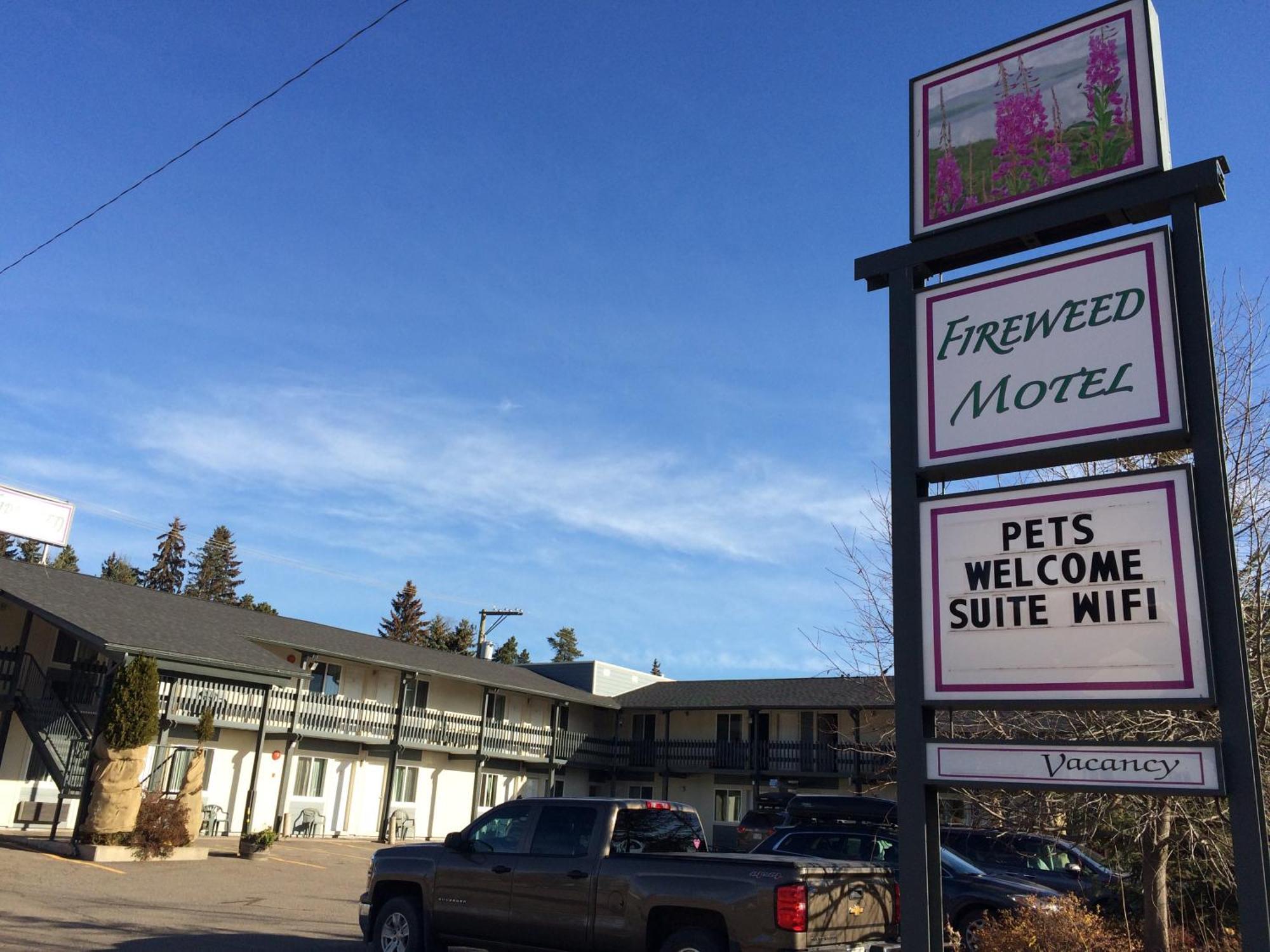 Fireweed Motel Smithers Εξωτερικό φωτογραφία